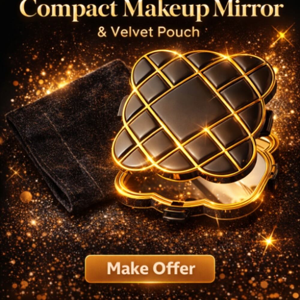 Vintage St John  Fantasy Black and Gold Lattice Compact With Velvet Pouch NEW